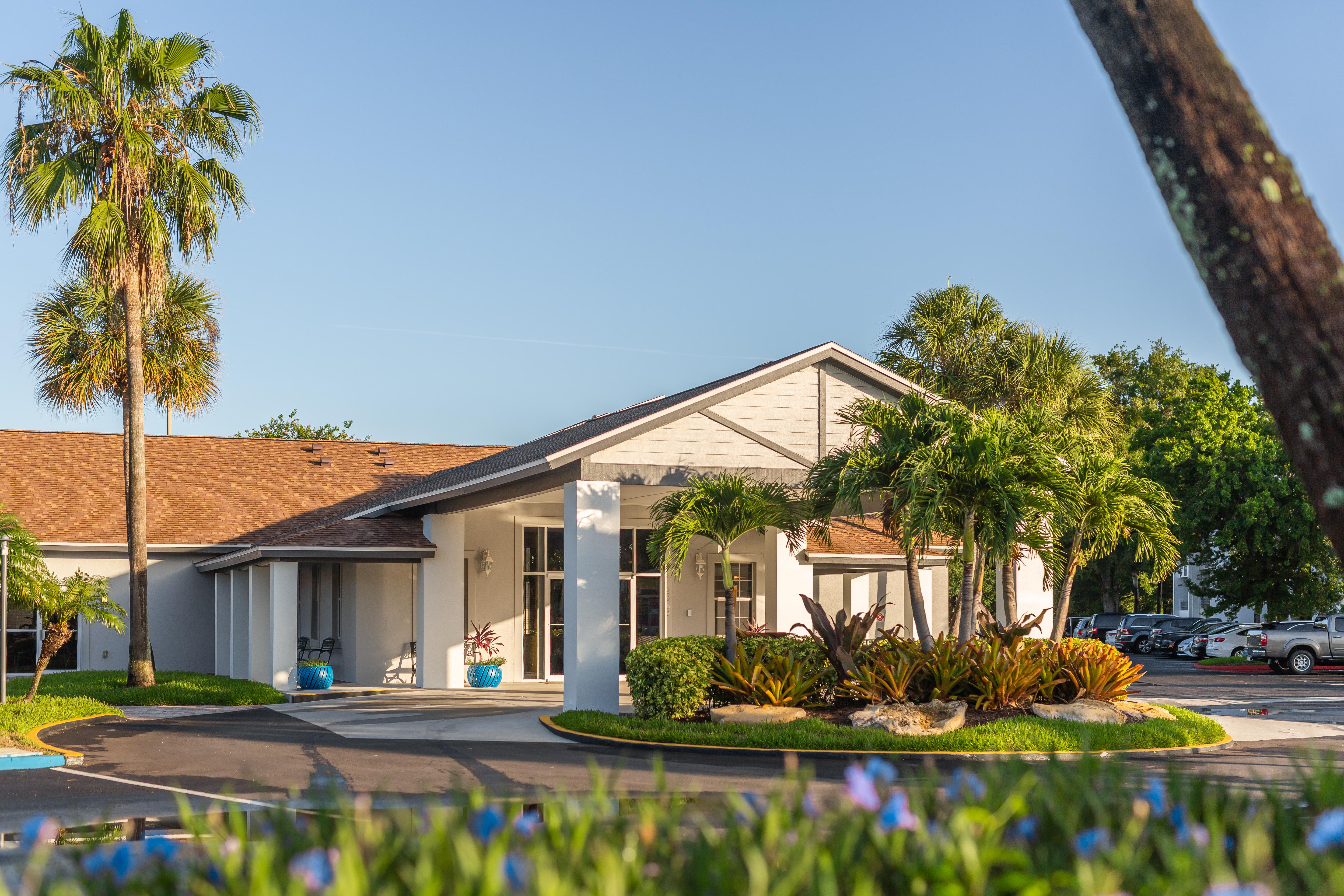 Orbit One Vacation Villas Селебрейшн Экстерьер фото