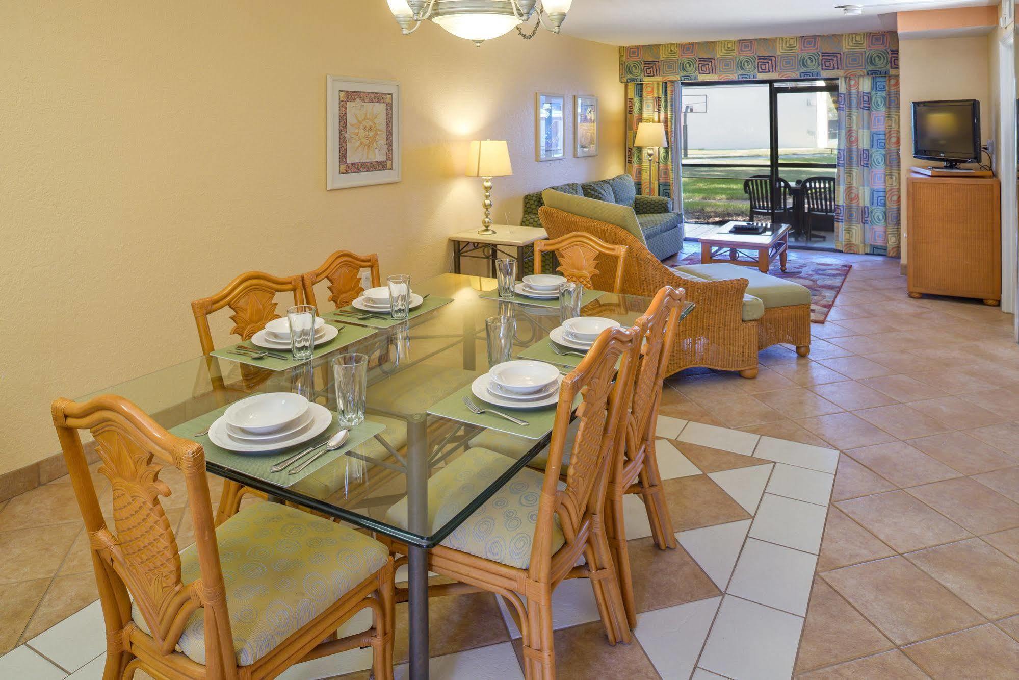 Orbit One Vacation Villas Селебрейшн Экстерьер фото