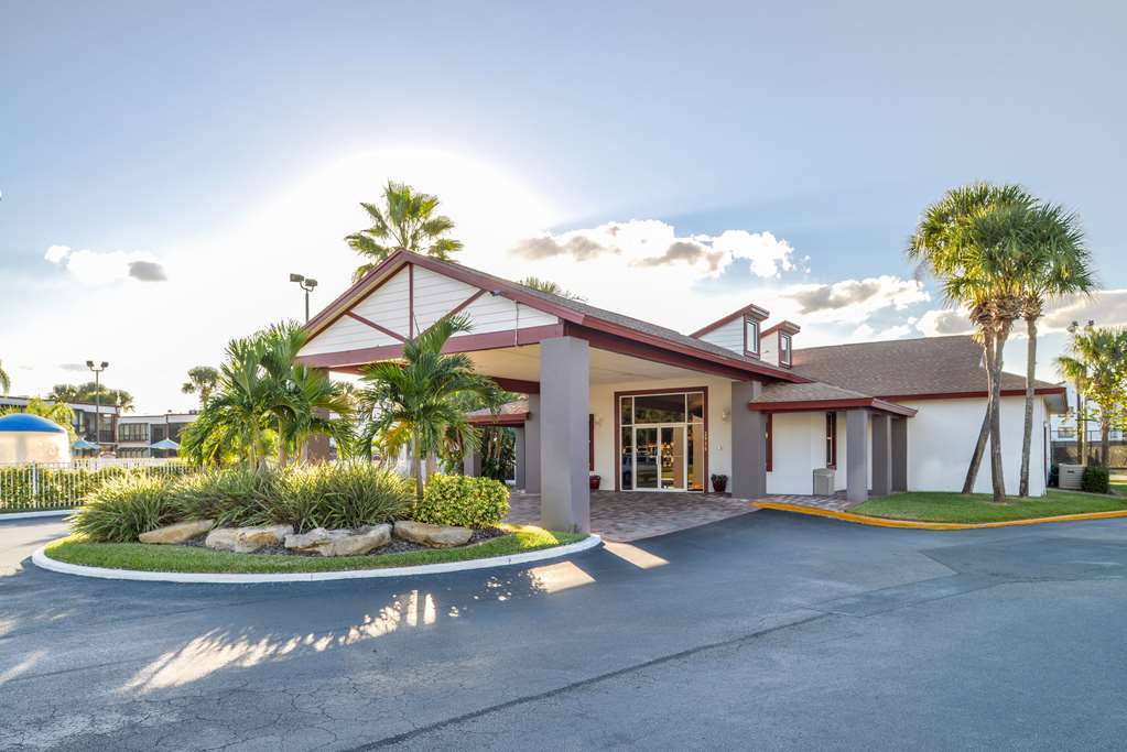 Orbit One Vacation Villas Селебрейшн Экстерьер фото